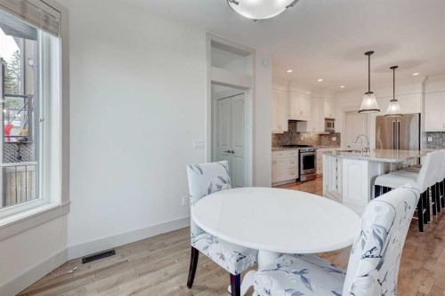 1410 26A Street Sw, Calgary, AB - Indoor Photo Showing Dining Room