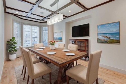 1410 26A Street Sw, Calgary, AB - Indoor Photo Showing Dining Room