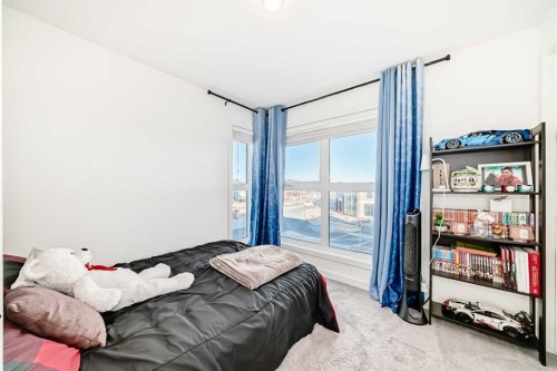9053 46 Street Ne, Calgary, AB - Indoor Photo Showing Bedroom