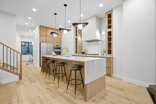 114 7 Avenue Nw, Calgary, AB 