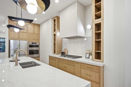 114 7 Avenue Nw, Calgary, AB 