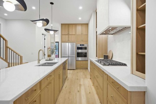 114 7 Avenue Nw, Calgary, AB 