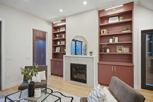 114 7 Avenue Nw, Calgary, AB 