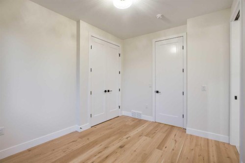 114 7 Avenue Nw, Calgary, AB 