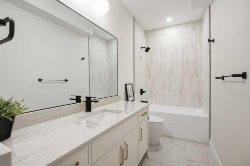 114 7 Avenue Nw, Calgary, AB 