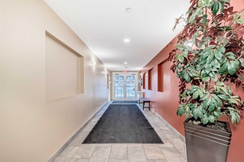 1303-279 Copperpond Common Se, Calgary, AB - Indoor Photo Showing Other Room