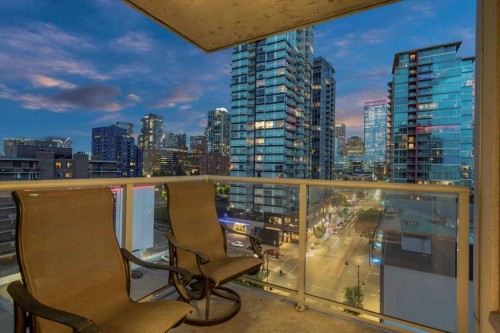 909-188 15 Avenue Sw, Calgary, AB - Outdoor