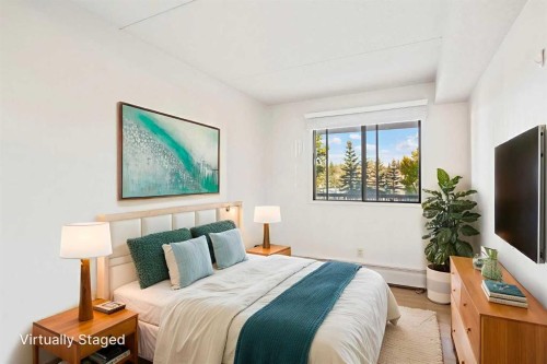 212-5204 Dalton Drive Nw, Calgary, AB - Indoor Photo Showing Bedroom