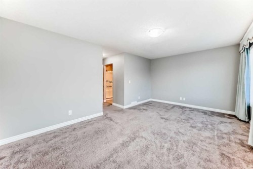 88 Nolanhurst Crescent Nw, Calgary, AB - Indoor Photo Showing Other Room