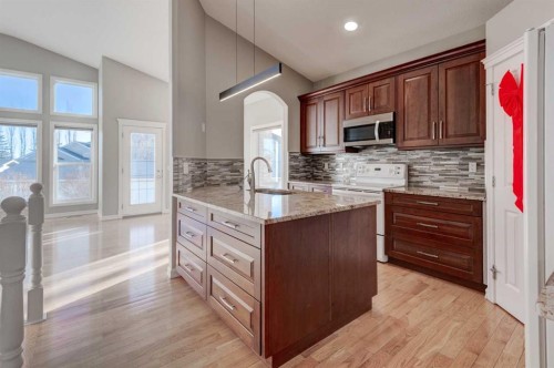 191 West Springs Close Sw, Calgary, AB - Indoor Photo Showing Kitchen