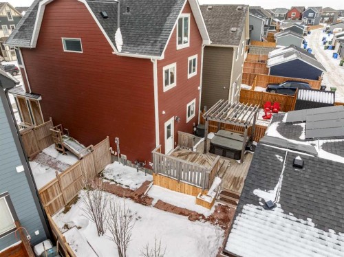 98 Magnolia Square Se, Calgary, AB - Outdoor With Deck Patio Veranda