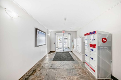 5103-69 Country Village Manor Ne, Calgary, AB - Indoor Photo Showing Other Room