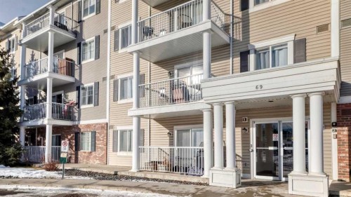 5103-69 Country Village Manor Ne, Calgary, AB - Outdoor With Facade