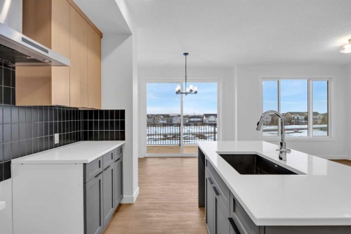 739 Langley Terrace Se, Airdrie, AB - Indoor Photo Showing Kitchen