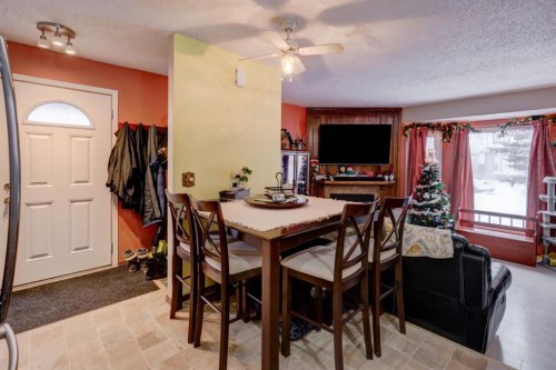 136 Templeby Place Ne, Calgary, AB - Indoor Photo Showing Dining Room