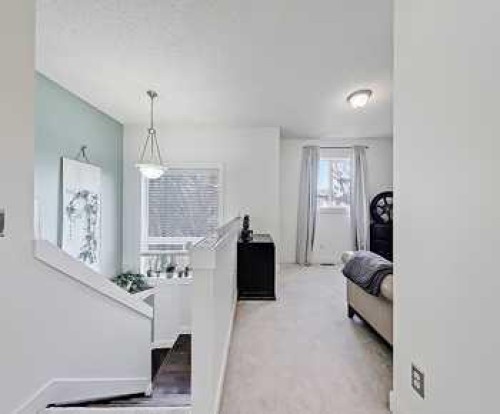 7 Prestwick Crescent Se, Calgary, AB - Indoor Photo Showing Other Room