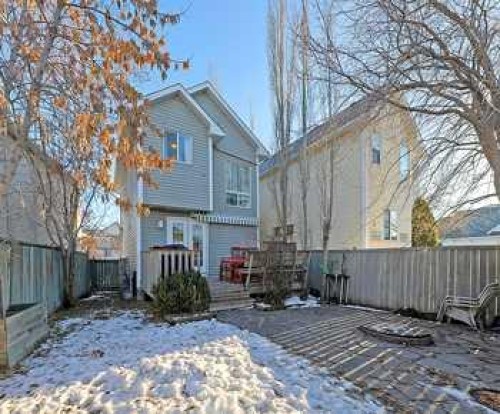 7 Prestwick Crescent Se, Calgary, AB - Outdoor