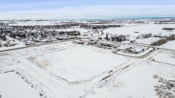 1000 Shantz Drive  Didsbury, AB T0M 0W0