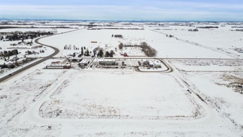 1000 Shantz Drive, Didsbury, AB 