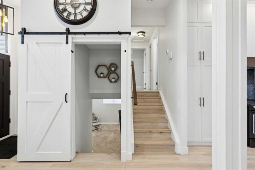 412 88 Avenue Se, Calgary, AB - Indoor Photo Showing Other Room