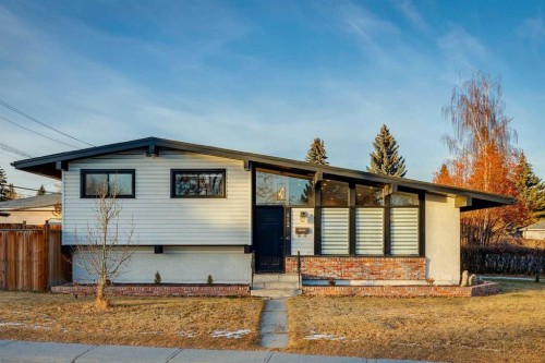 412 88 Avenue Se, Calgary, AB - Outdoor