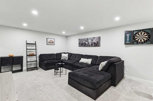412 88 Avenue Se, Calgary, AB - Indoor