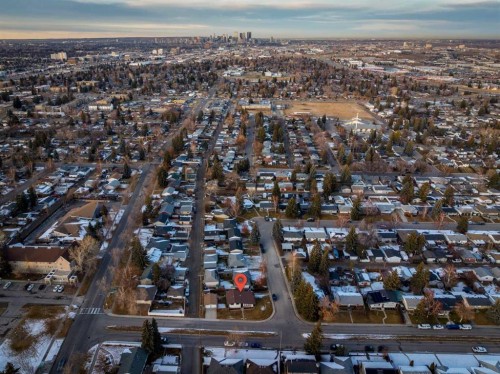 412 88 Avenue Se, Calgary, AB - Outdoor With View