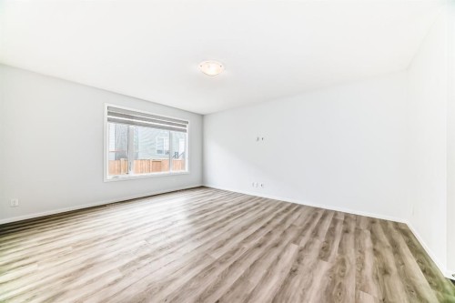 140 Carringham Road Nw, Calgary, AB 