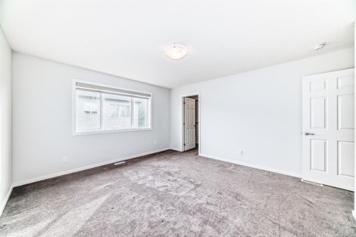 140 Carringham Road Nw, Calgary, AB 