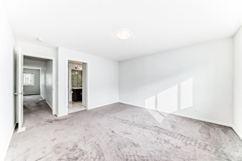 140 Carringham Road Nw, Calgary, AB 