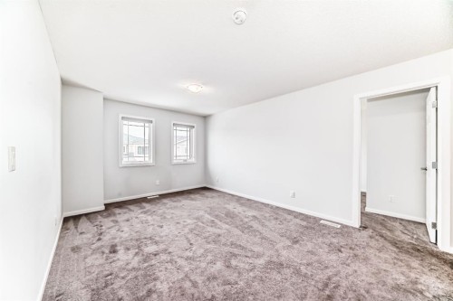 140 Carringham Road Nw, Calgary, AB 