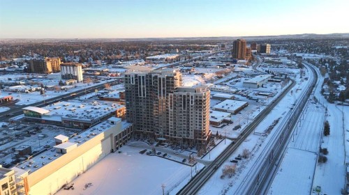 1313-8880 Horton Road Sw, Calgary, AB - Outdoor With View