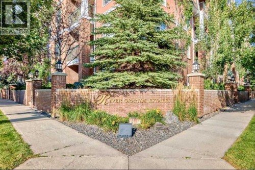 205-59 22 Avenue Sw, Calgary, AB - Outdoor