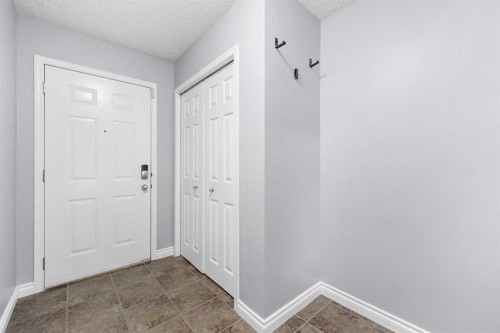 118 Copperfield Lane Se, Calgary, AB - Indoor Photo Showing Other Room