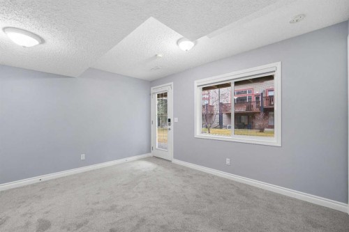 118 Copperfield Lane Se, Calgary, AB - Indoor Photo Showing Other Room
