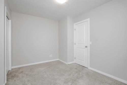 206 Pantego View Nw, Calgary, AB - Indoor Photo Showing Other Room