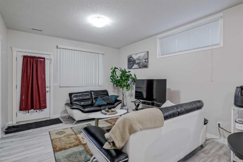 206 Pantego View Nw, Calgary, AB - Indoor