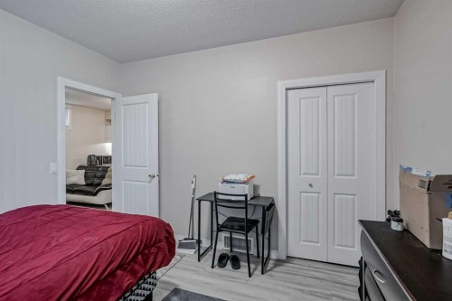 206 Pantego View Nw, Calgary, AB - Indoor Photo Showing Bedroom
