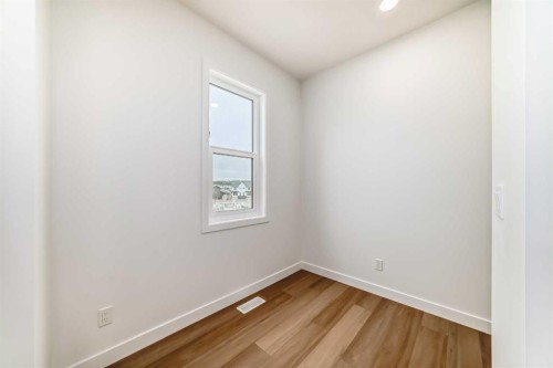 103-30 Rochester View Nw, Calgary, AB - Indoor Photo Showing Other Room