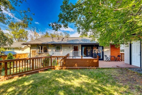 7103 Hunterwood Road Nw, Calgary, AB - Outdoor With Deck Patio Veranda