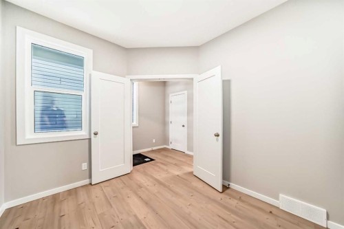 182 Walgrove Manor Se, Calgary, AB - Indoor Photo Showing Other Room