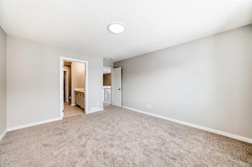 182 Walgrove Manor Se, Calgary, AB - Indoor Photo Showing Other Room