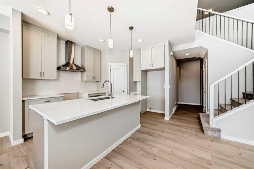 182 Walgrove Manor Se, Calgary, AB - Indoor Photo Showing Kitchen With Upgraded Kitchen