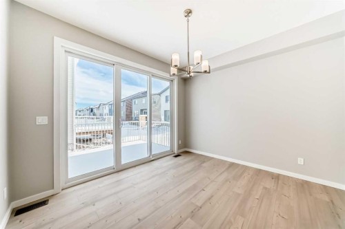 182 Walgrove Manor Se, Calgary, AB - Indoor Photo Showing Other Room