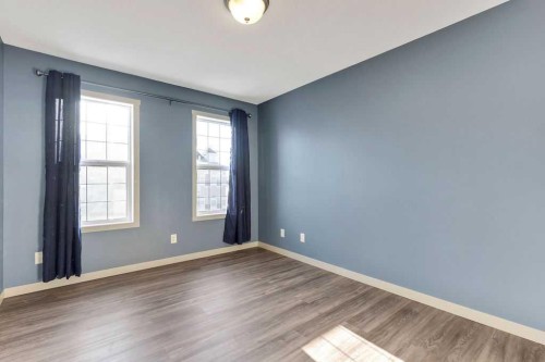 423-103 Strathaven Drive, Strathmore, AB - Indoor Photo Showing Other Room