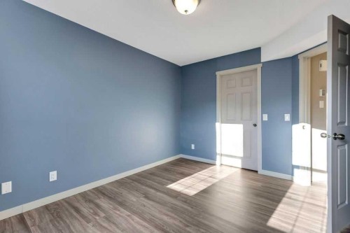 423-103 Strathaven Drive, Strathmore, AB - Indoor Photo Showing Other Room