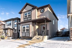 84 Cimarron Grove Close  Okotoks, AB T1S 0H5