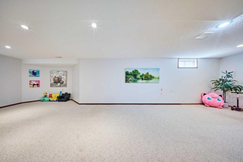 15 Hawkbury Close Nw, Calgary, AB - Indoor