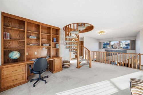 32 Woodgrove Crescent Sw, Calgary, AB - Indoor