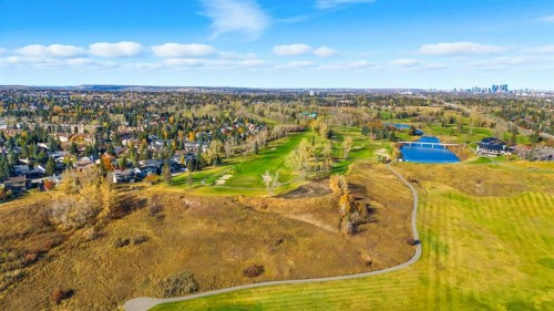 32 Woodgrove Crescent Sw, Calgary, AB - Outdoor With View